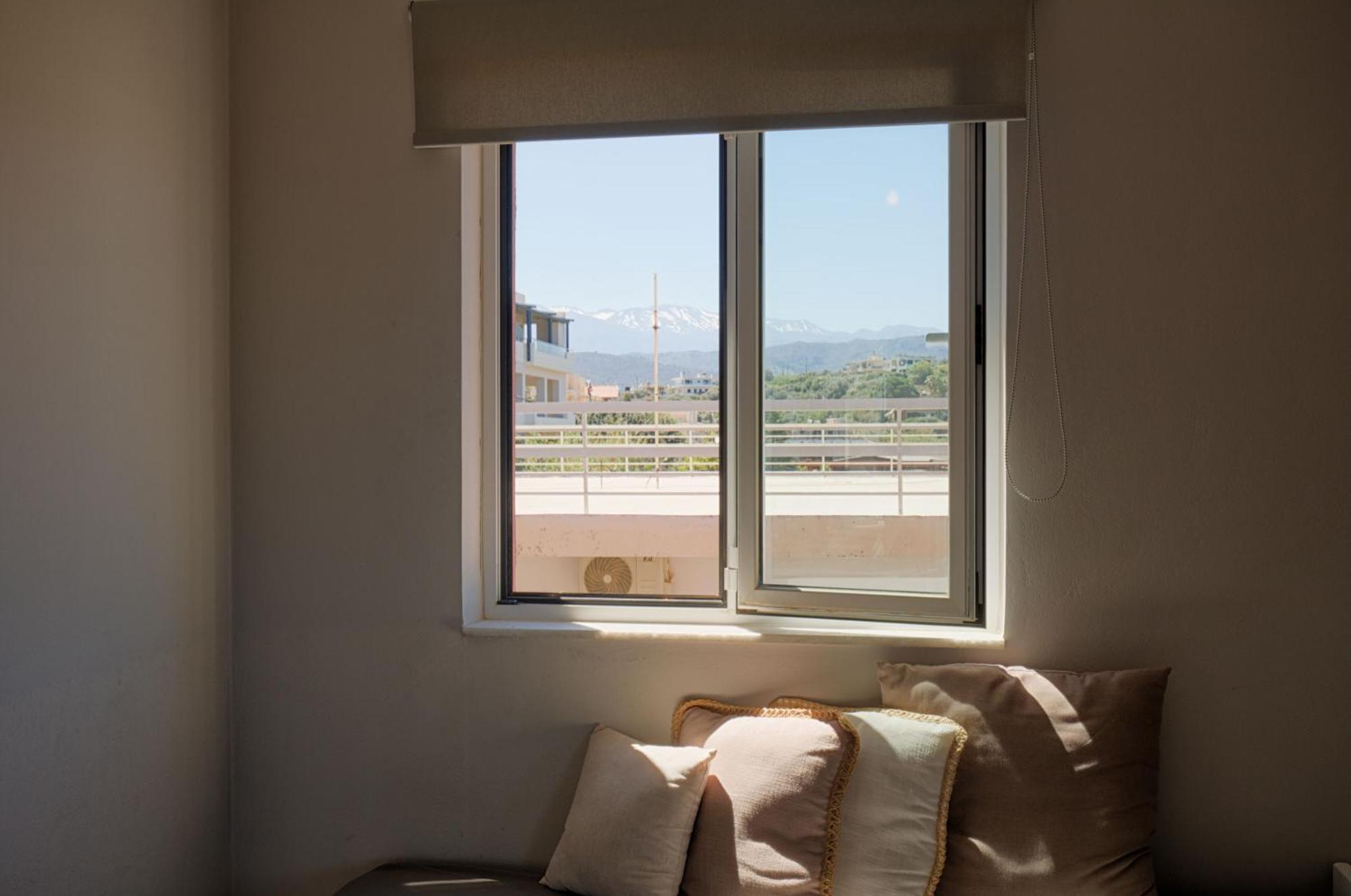 Yasmine Apartments And Rooms Kato Daratso Esterno foto