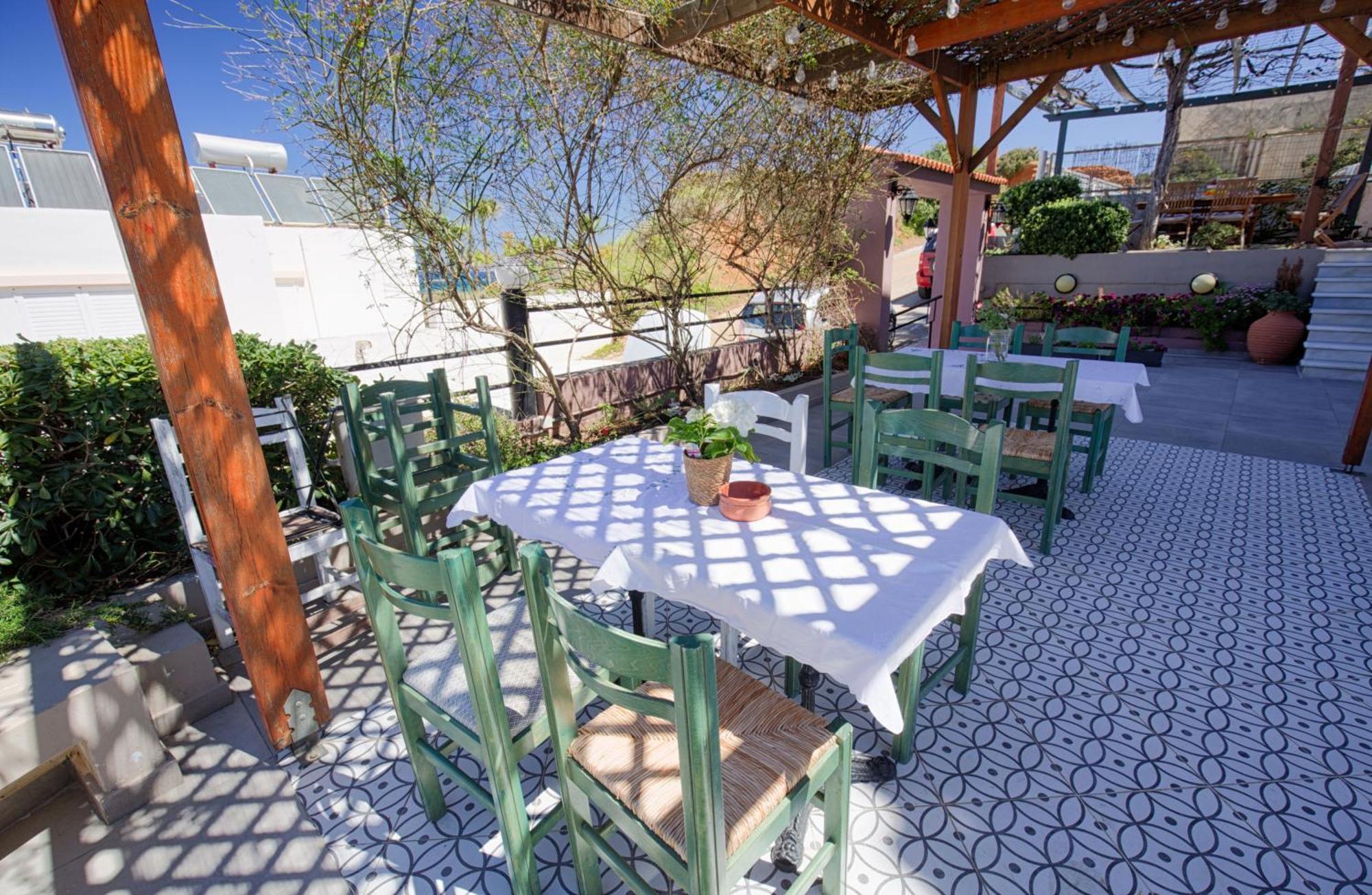 Yasmine Apartments And Rooms Kato Daratso Esterno foto